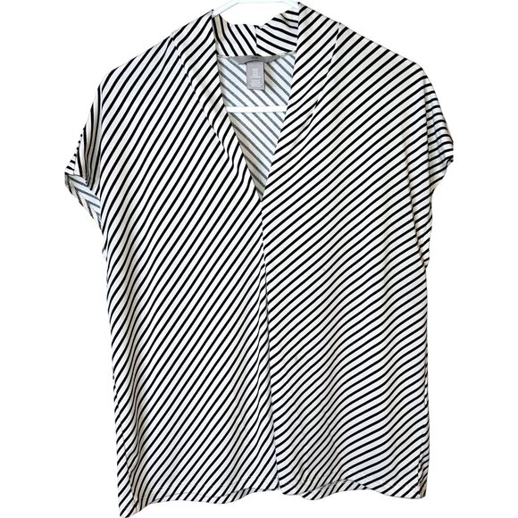 Black & White Striped V-Neck Short Sleeve Top By H&M Size Medium - Picture 1 of 5